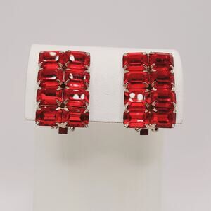 Weiss Ruby Red Emerald Cut Clip Earrings Vintage 1950s Silver Tone Prong Set